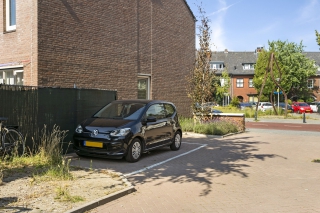 Hoogstraat 185 03 EINDHOVEN