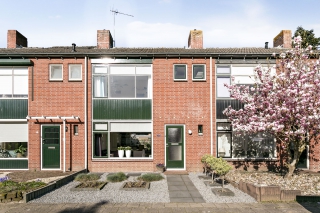 Jhr.van Nahuysstraat