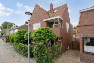 Adriaan Geertsplein 4 Veendam