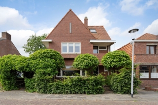 Adriaan Geertsplein 4 Veendam