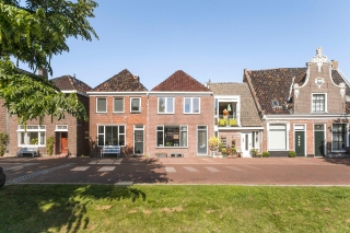 Halvemaanspoort 11 DOKKUM