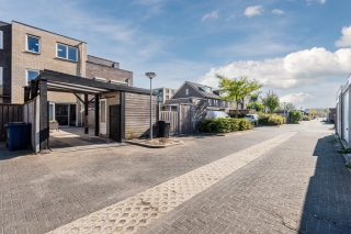 Wimpelplantsoen 227 Almere