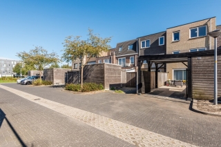 Wimpelplantsoen 227 Almere