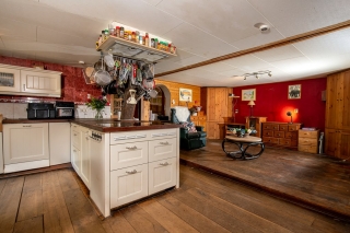 Dorpsstraat 6 Vriescheloo