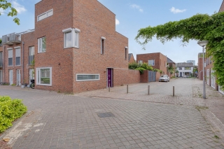 Zomereik 4 EINDHOVEN