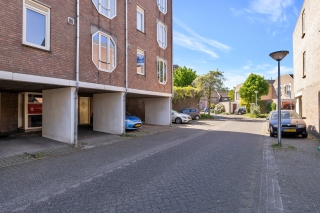 Lourdeshof 2 EINDHOVEN