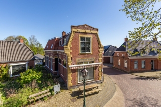 't loug 23 Spijk