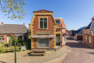 't loug 23 Spijk