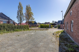 't loug 23 Spijk