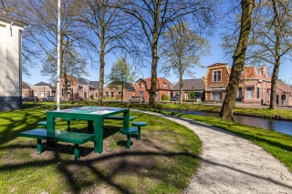 't loug 23 Spijk