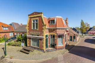 't loug 23 Spijk