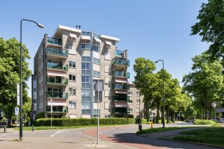 Burgemeester Des Tombeplein 99 Apeldoorn