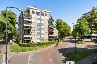 Burgemeester Des Tombeplein 99 Apeldoorn