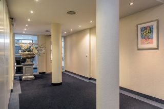Sloterweg 83 11 BADHOEVEDORP